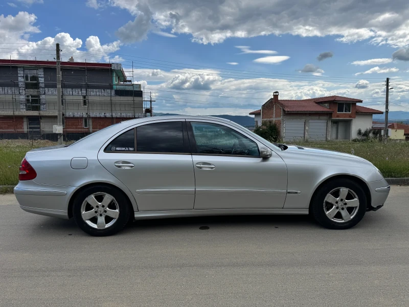 Mercedes-Benz E 320 W211, снимка 2 - Автомобили и джипове - 52328793