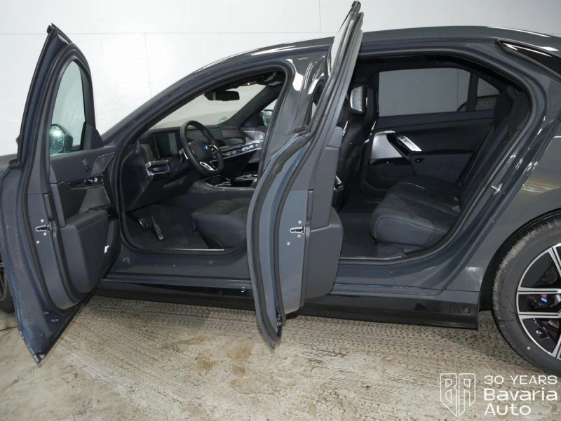 BMW i7 60 xDrive M Sport Paket, снимка 5 - Автомобили и джипове - 52833490