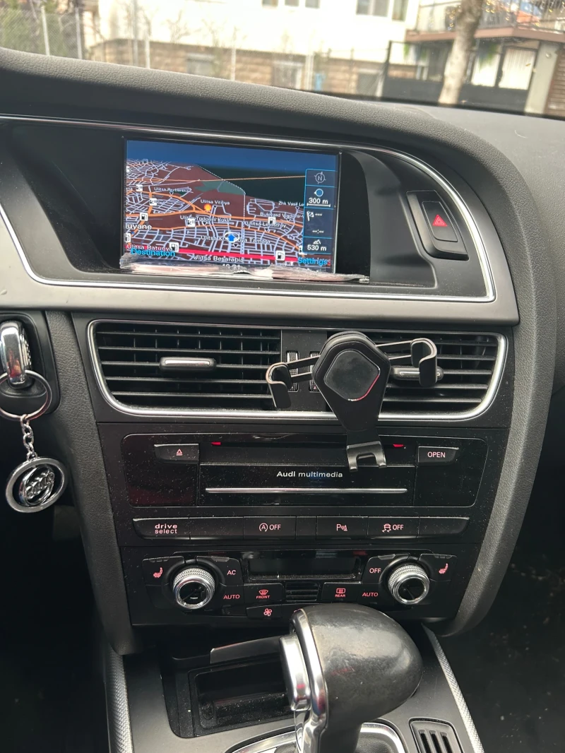 Audi A4, снимка 4 - Автомобили и джипове - 52973593