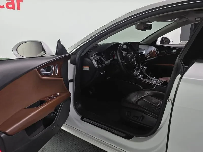 Audi A7 3.0 TDI Quattro, снимка 10 - Автомобили и джипове - 54148572