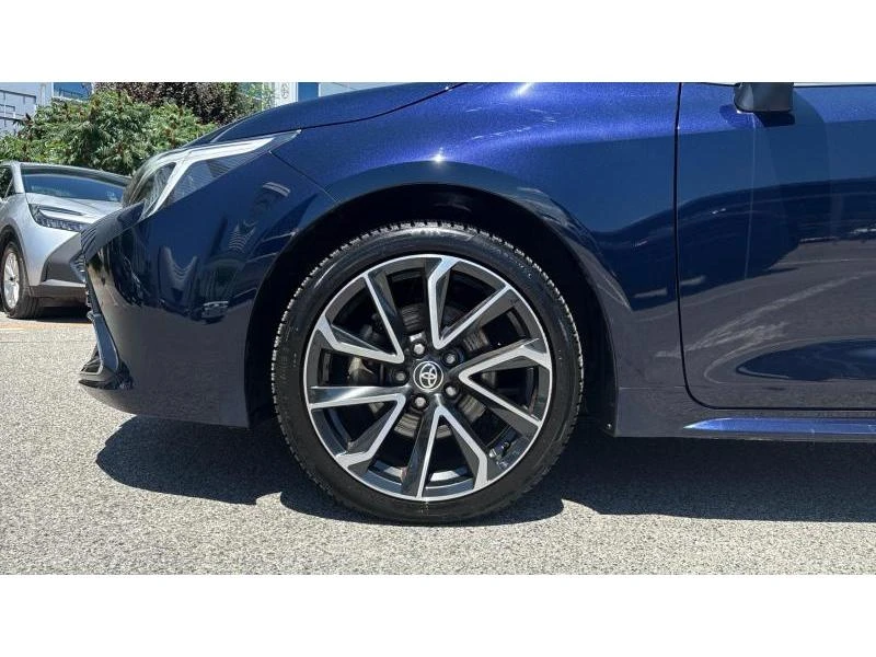 Toyota Corolla TS 2.0HSD PREMIUM, снимка 16 - Автомобили и джипове - 55347014