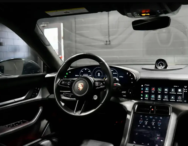 Porsche Taycan * TURBO S * CARBON * CERAMIC * , снимка 9 - Автомобили и джипове - 56285379