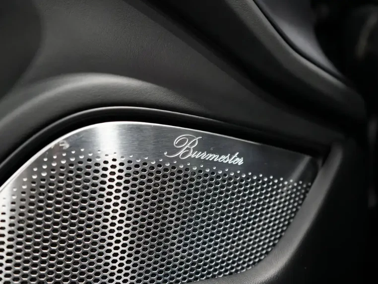 Porsche Taycan * TURBO S * CARBON * CERAMIC * , снимка 14 - Автомобили и джипове - 56285379
