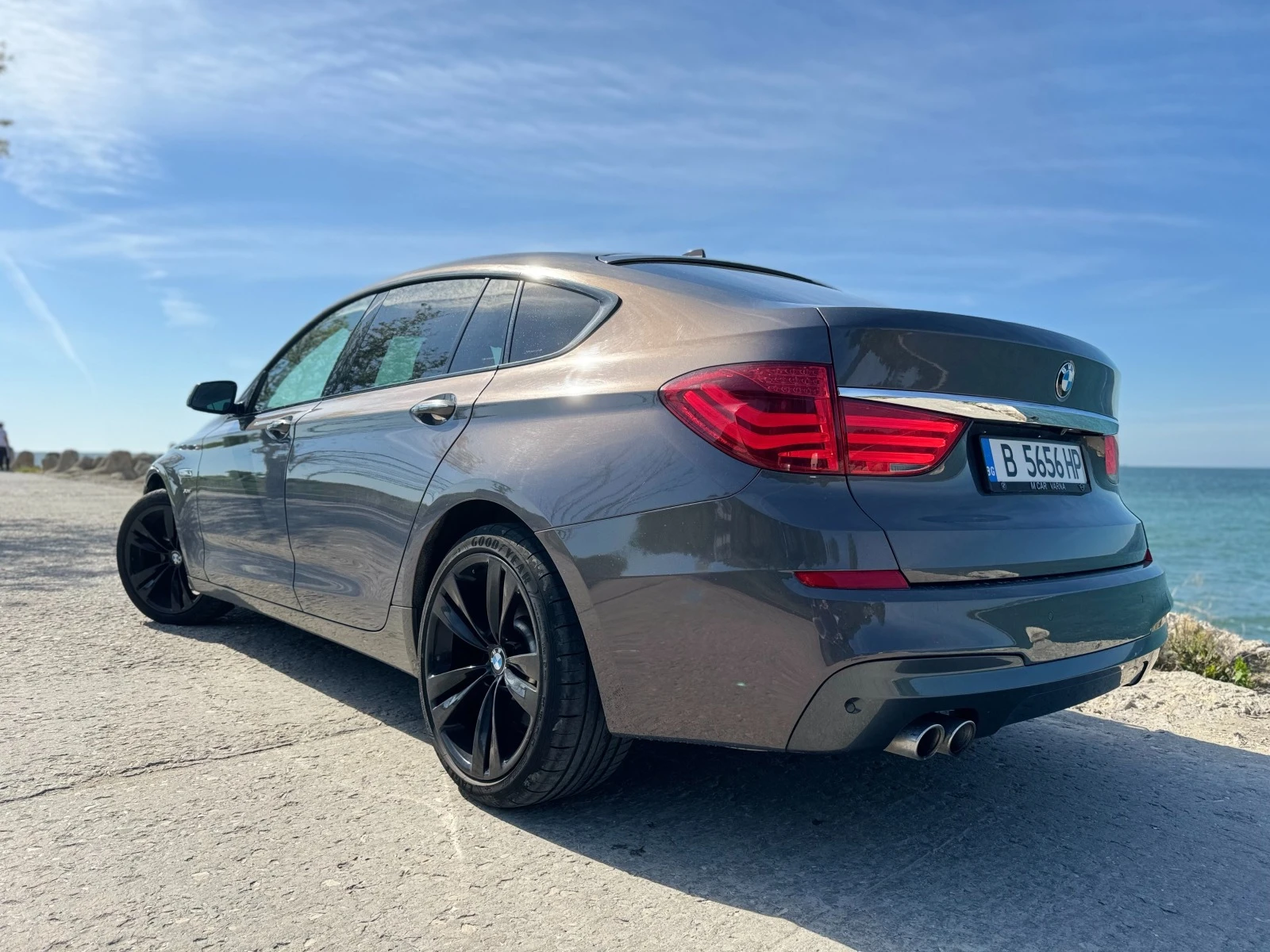 BMW 5 Gran Turismo 530d xdrive - изображение 7