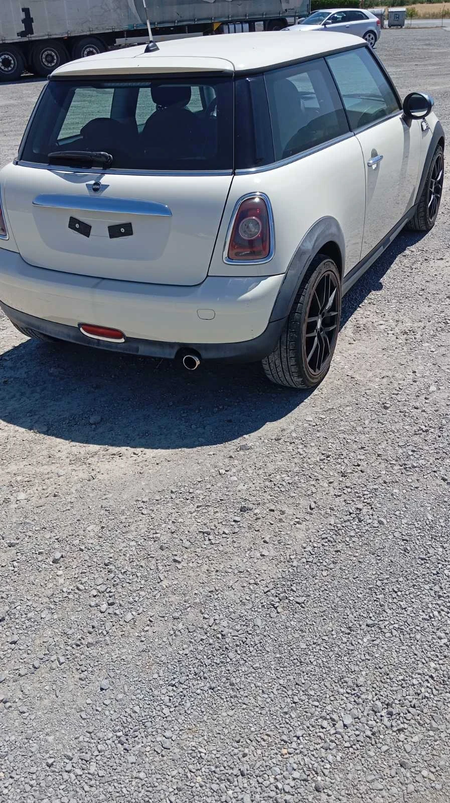 Mini Cooper 1, 4 бензин , 95 к.с. - изображение 2