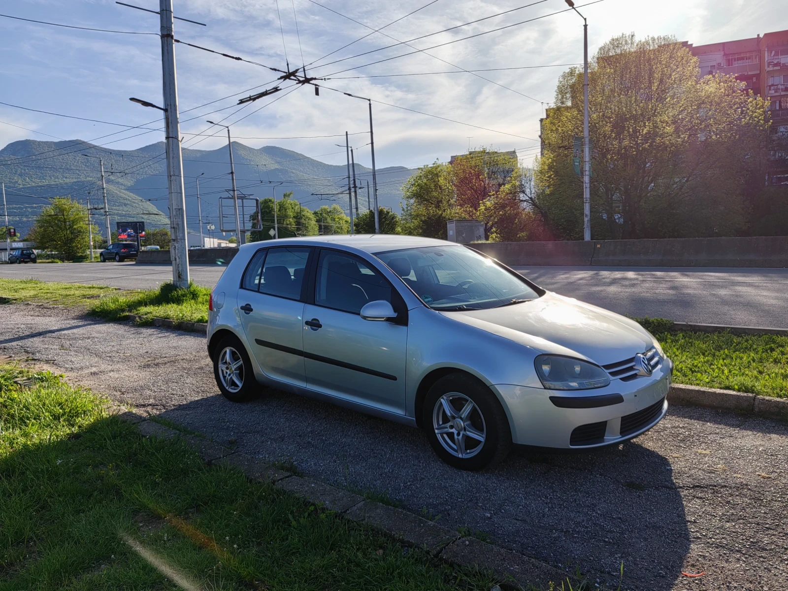 VW Golf 1.9tdi 105ps Navi - изображение 3