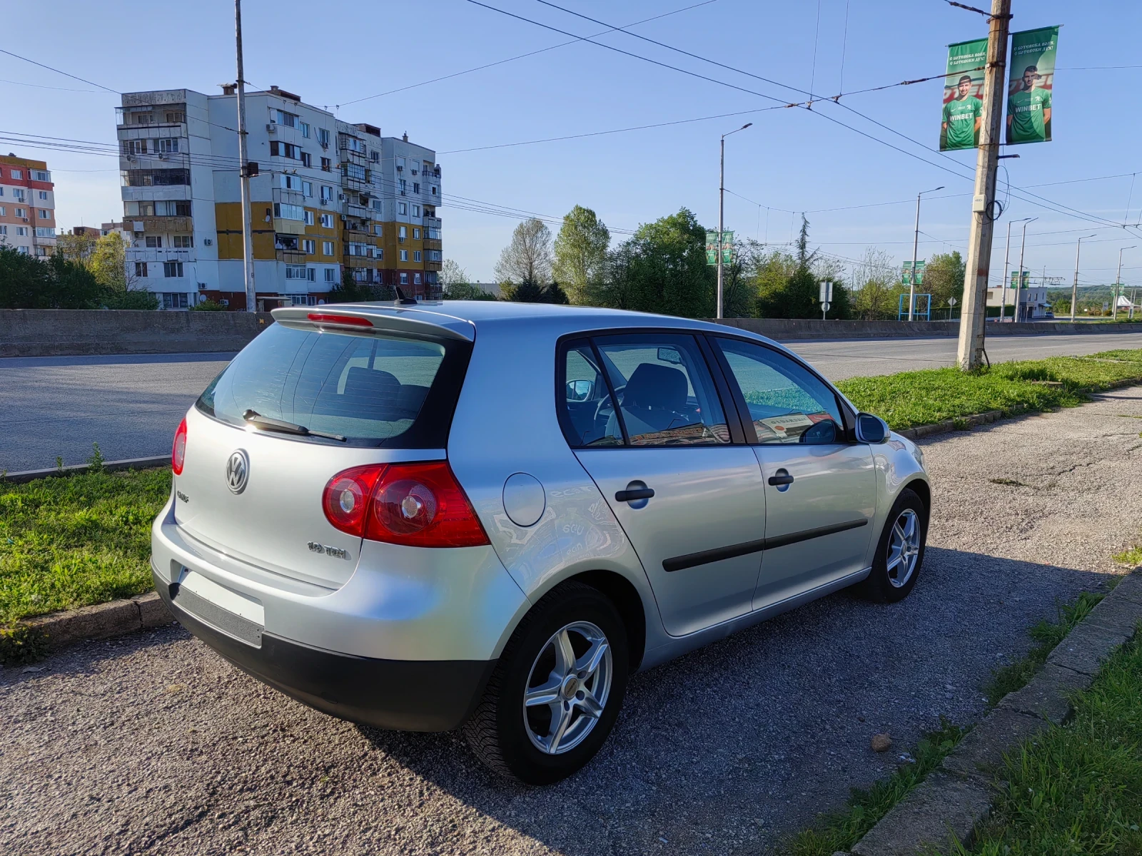 VW Golf 1.9tdi 105ps Navi - изображение 8
