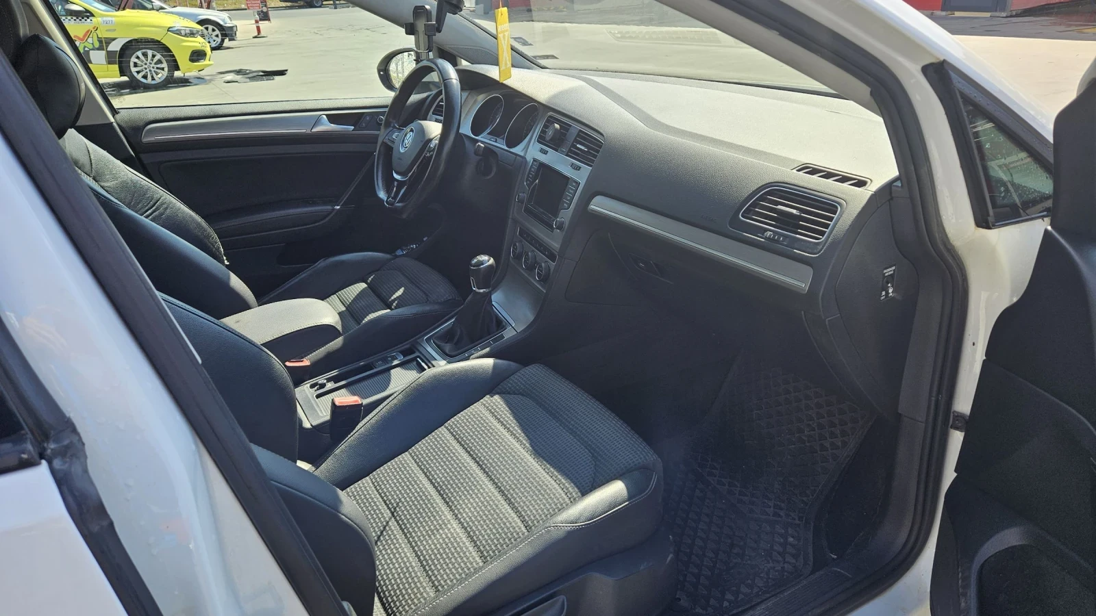 VW Golf 1.6tdi - изображение 6