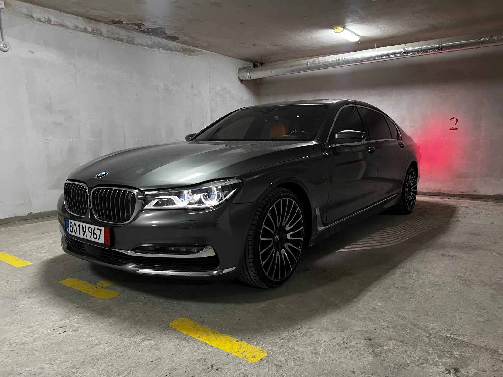 BMW 750 LONG xDrive 2016 / 166 000 �� | Mobile.bg � ����������� 1