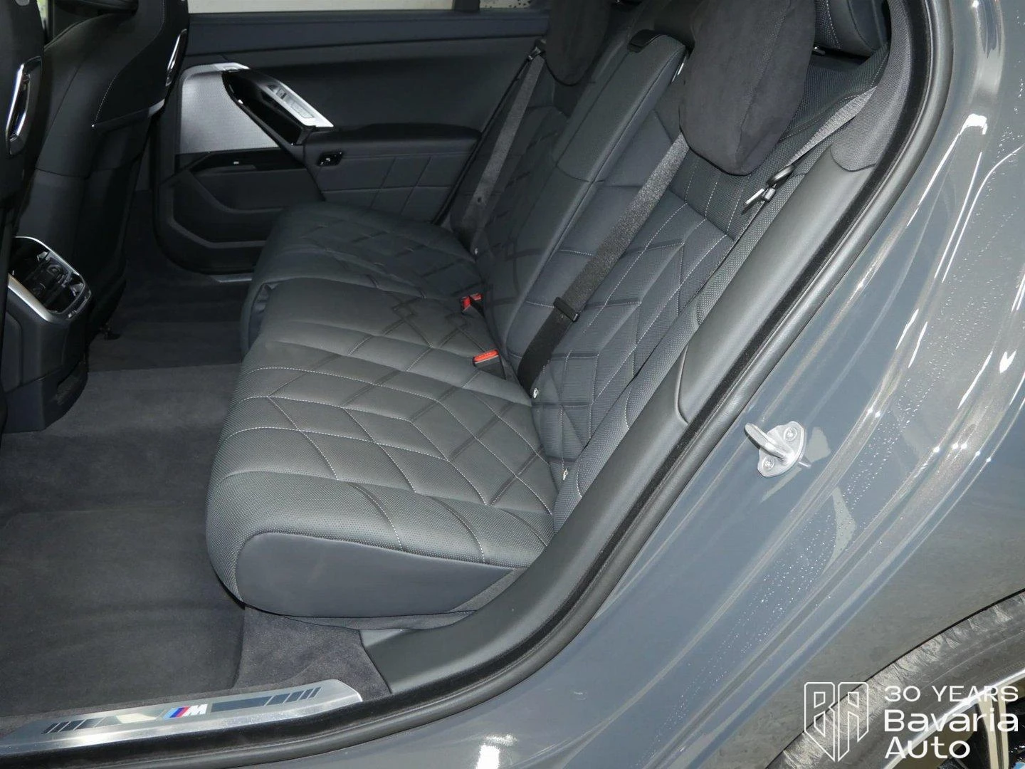 BMW i7 60 xDrive M Sport Paket - изображение 8