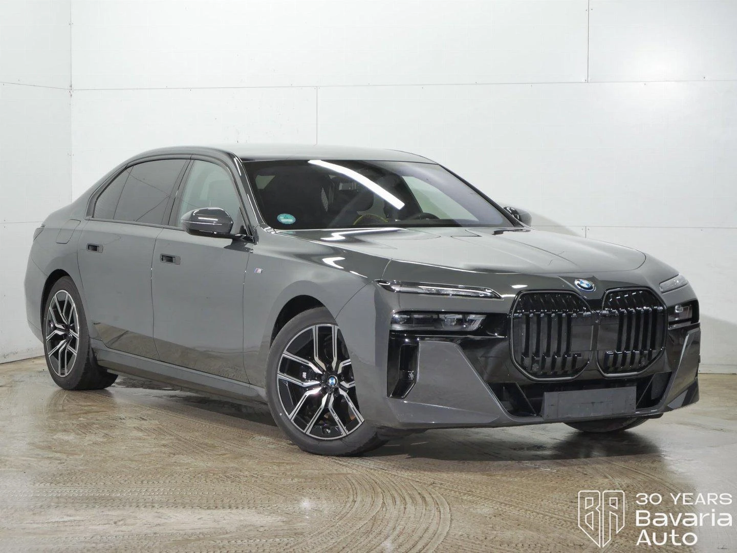 BMW i7 60 xDrive M Sport Paket - изображение 4