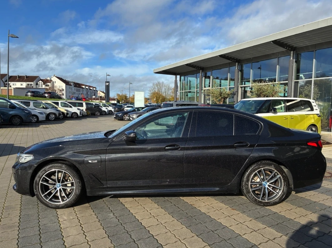 BMW 530E M Sport X Drive ПАНОРАМА, снимка 4 - Автомобили и джипове - 53816446