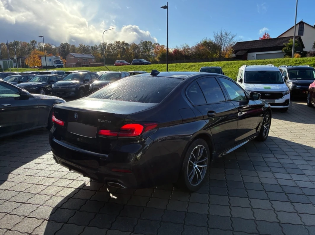 BMW 530E M Sport X Drive ПАНОРАМА, снимка 6 - Автомобили и джипове - 53816446