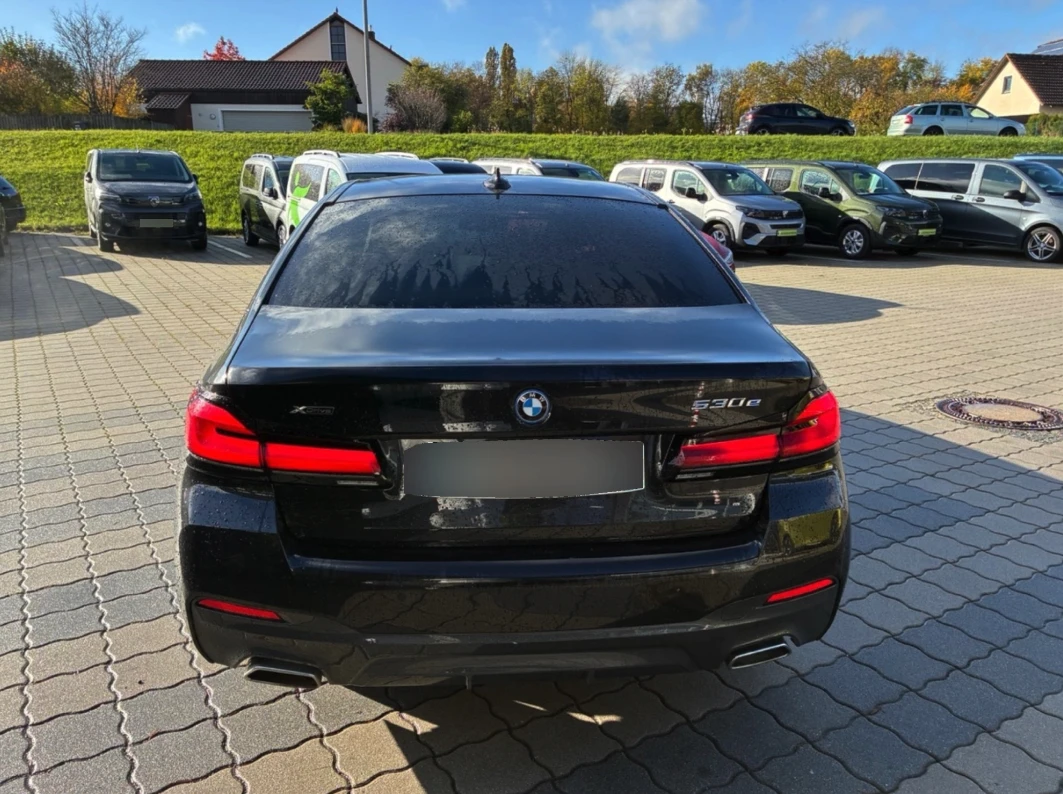 BMW 530E M Sport X Drive ПАНОРАМА, снимка 5 - Автомобили и джипове - 53816446