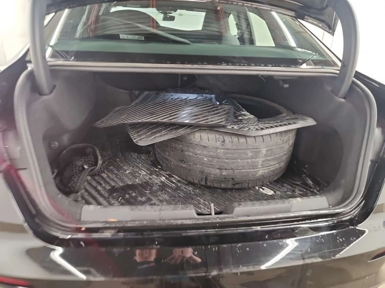 Audi A3 ПАНОРАМА* АМБИЕНТНО ОСВЕТЛЕНИЕ* КАРФАКС* , снимка 15 - Автомобили и джипове - 53818779