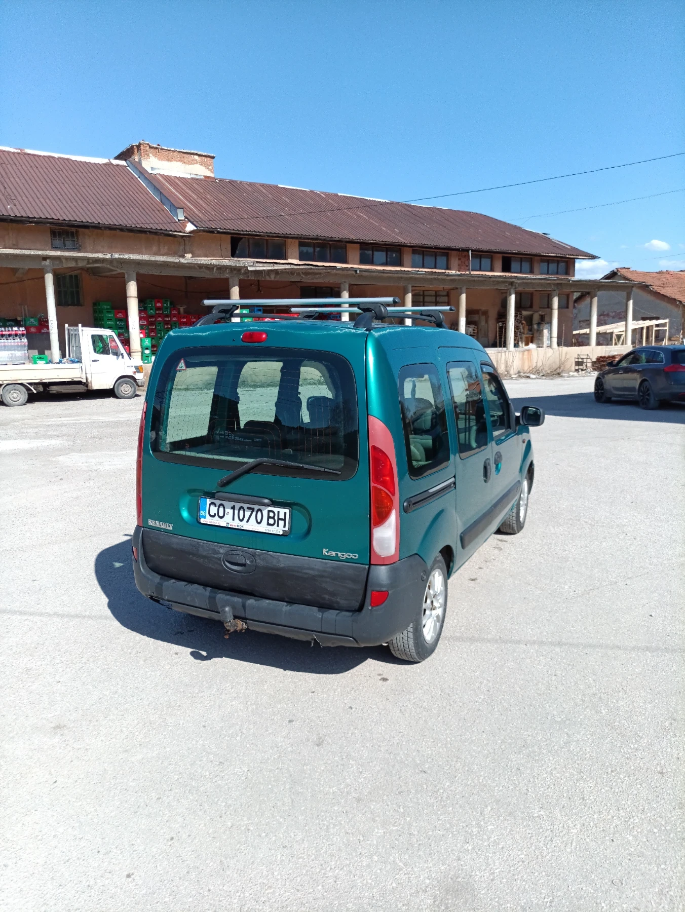Renault Kangoo 1.4 LPG, снимка 4 - Автомобили и джипове - 53813907