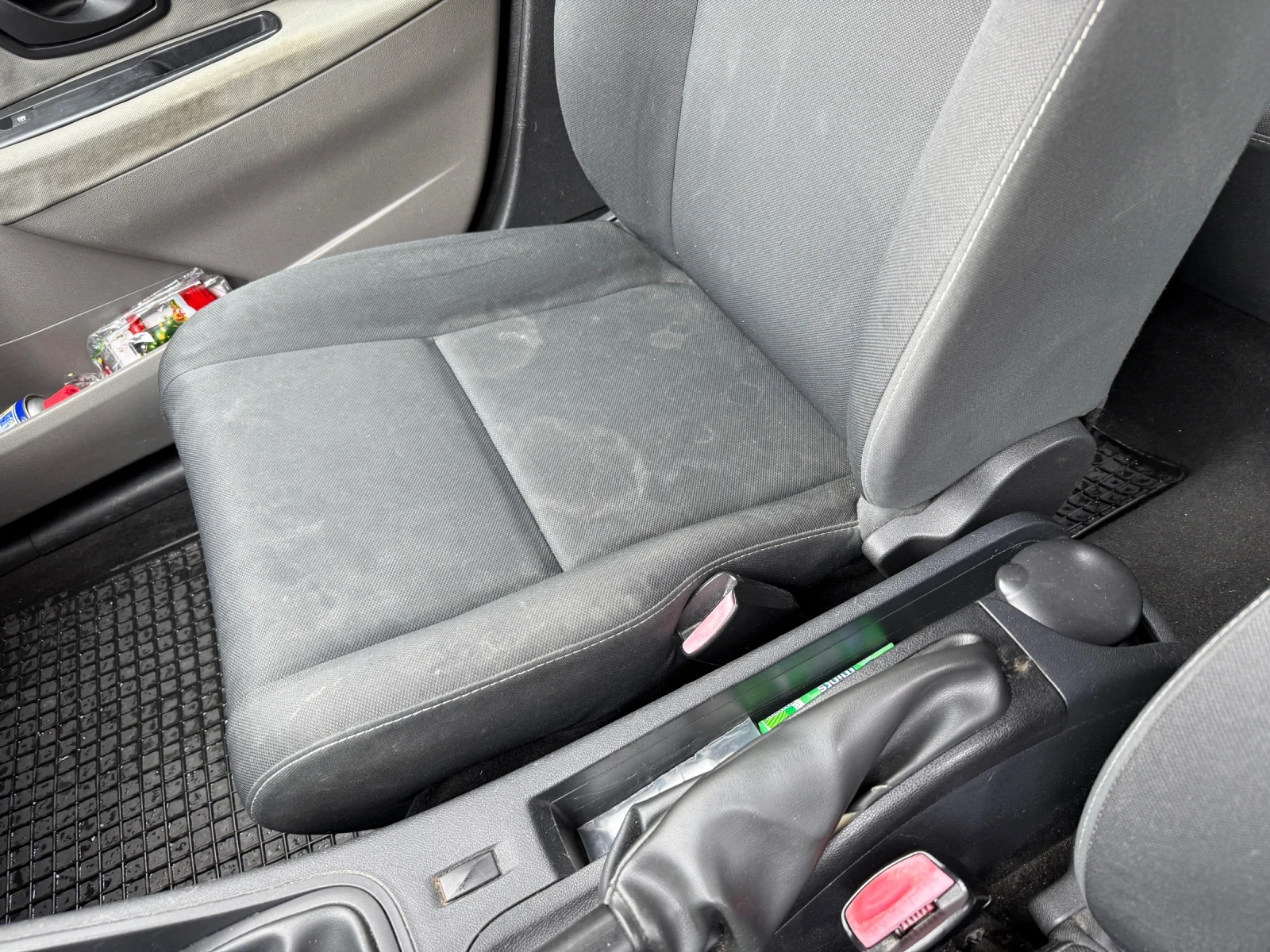 Renault Megane, снимка 13 - Автомобили и джипове - 54352540