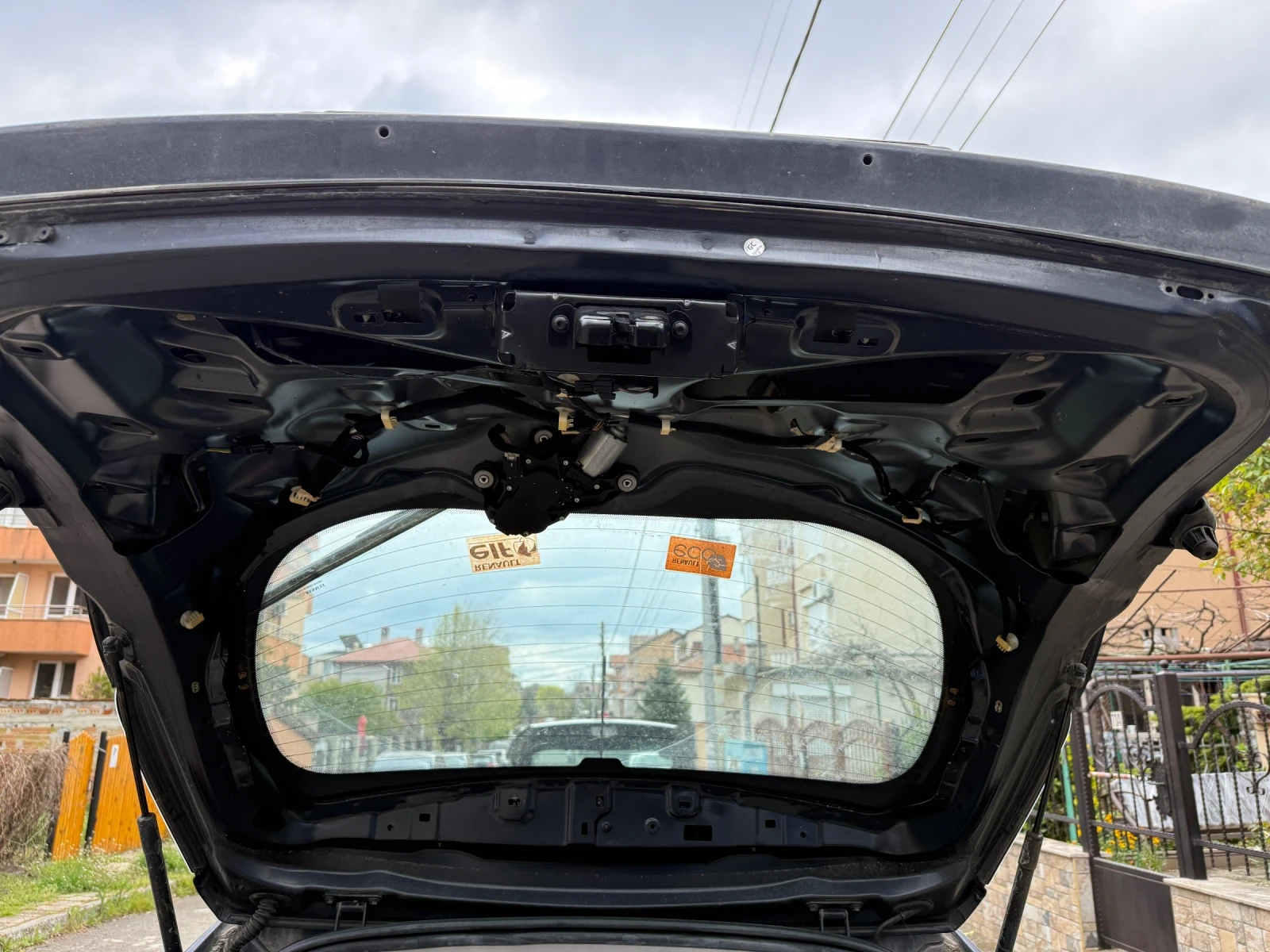 Renault Megane, снимка 14 - Автомобили и джипове - 54352540