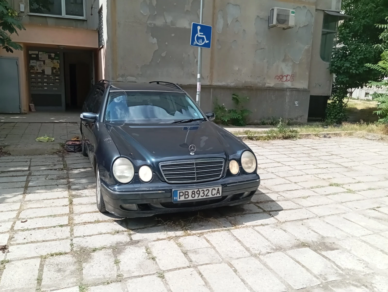 Mercedes-Benz E 270 Cdi, снимка 16 - Автомобили и джипове - 55234983