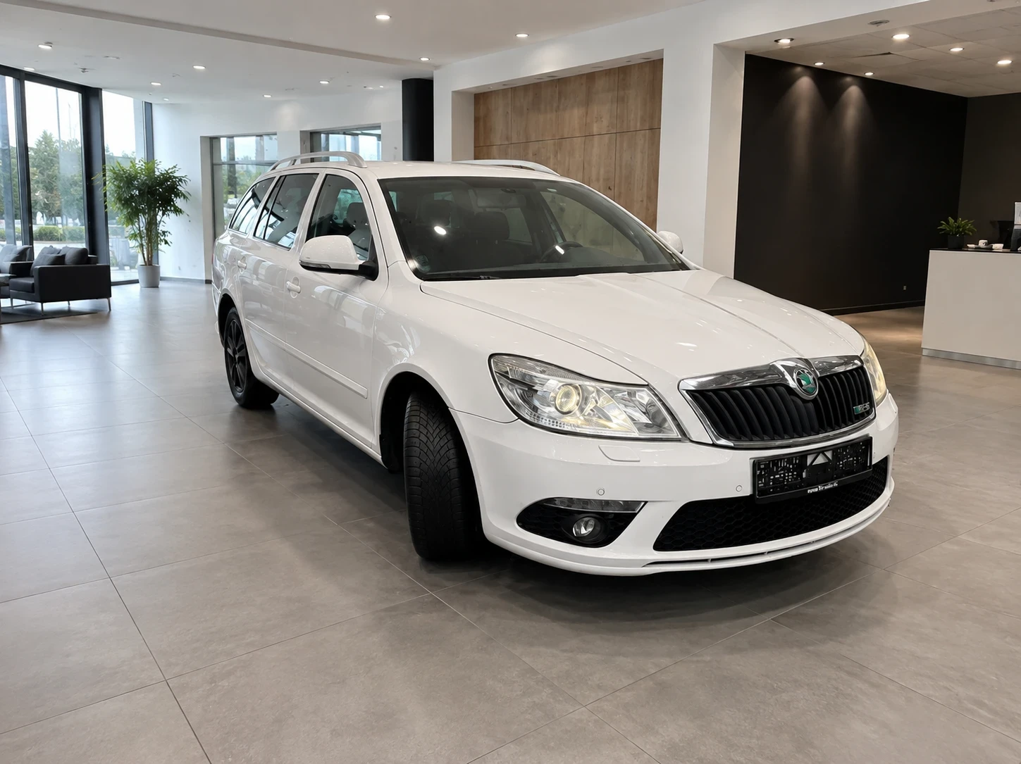 Skoda Octavia vRS 2.0TDI DSG, снимка 4 - Автомобили и джипове - 55953054