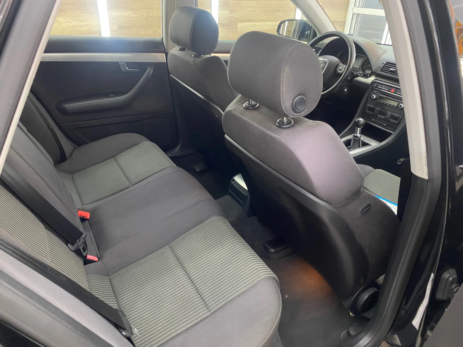 Audi A4 S-Line, снимка 9 - Автомобили и джипове - 56362411