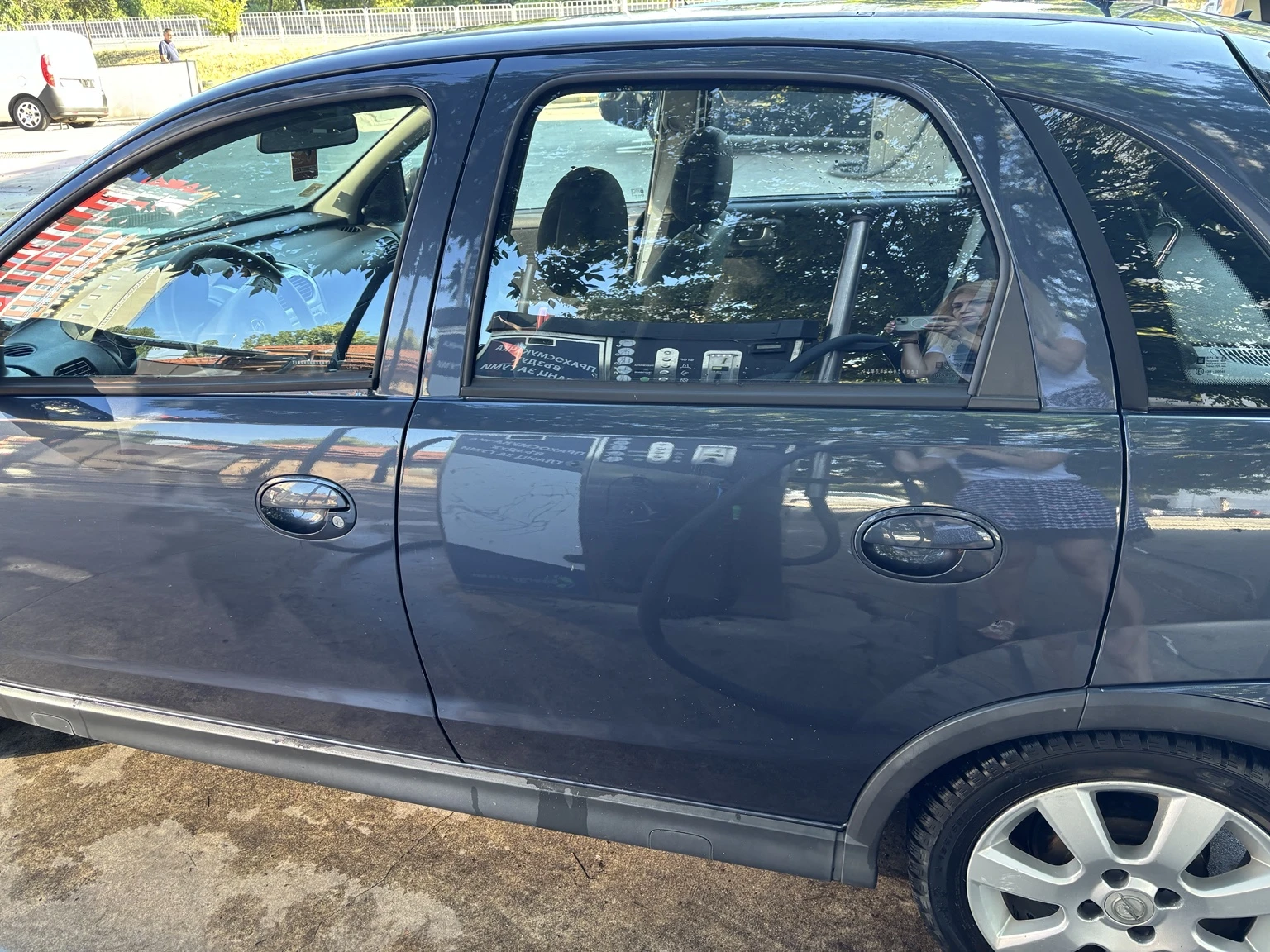 Opel Corsa, снимка 6 - Автомобили и джипове - 56648303