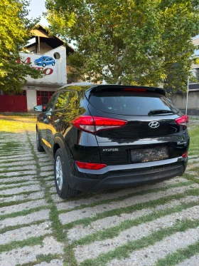 Hyundai Tucson 1.7CRDI/Сменени Вериги/Парктроник/Камера/Keyless, снимка 5