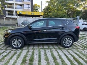 Hyundai Tucson 1.7CRDI/Сменени Вериги/Парктроник/Камера/Keyless, снимка 8