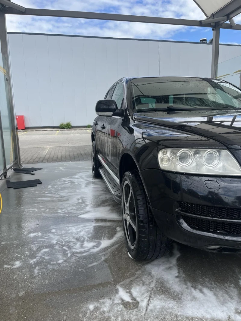 VW Touareg V6TDI, снимка 8 - Автомобили и джипове - 48757476