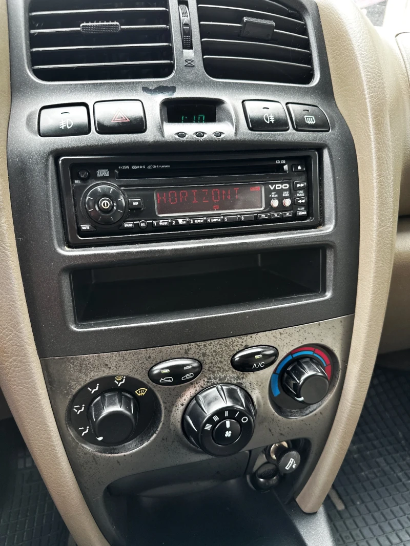 Hyundai Santa fe 2.0CRDi 4x4, снимка 8 - Автомобили и джипове - 51890817