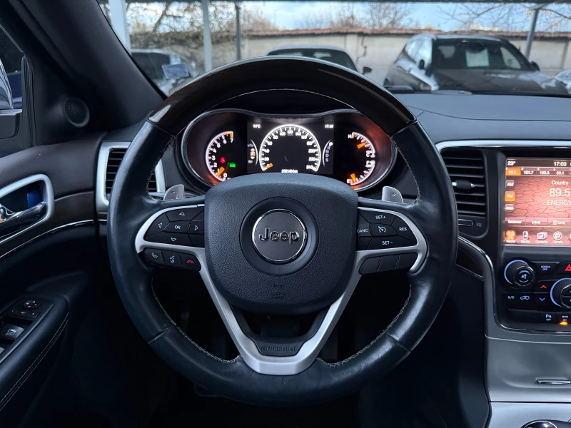 Jeep Grand cherokee OVERLAND, снимка 11 - Автомобили и джипове - 52490692