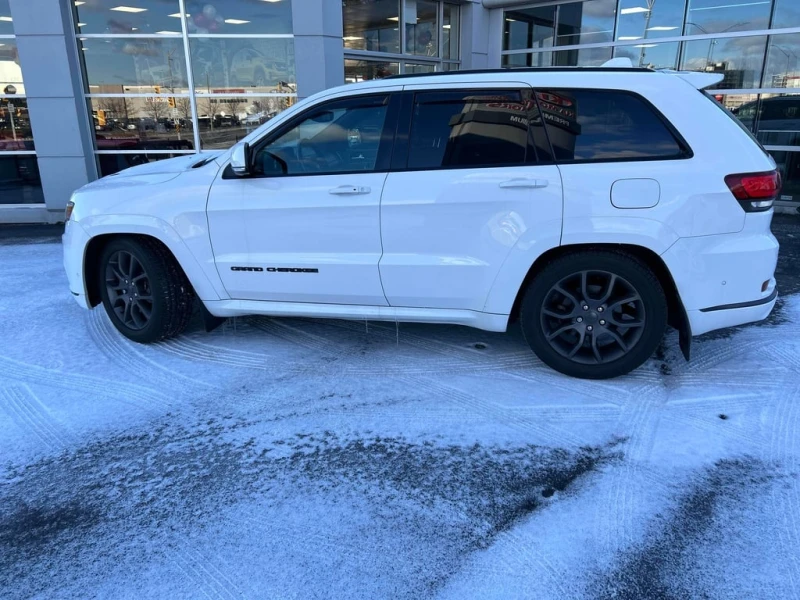 Jeep Grand cherokee * High Altitude * CARFAX * БЕЗ ПЪРВОНАЧАЛНА ВНОСКА, снимка 2 - Автомобили и джипове - 52802957