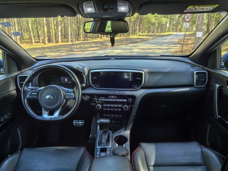 Kia Sportage, снимка 8 - Автомобили и джипове - 52868519
