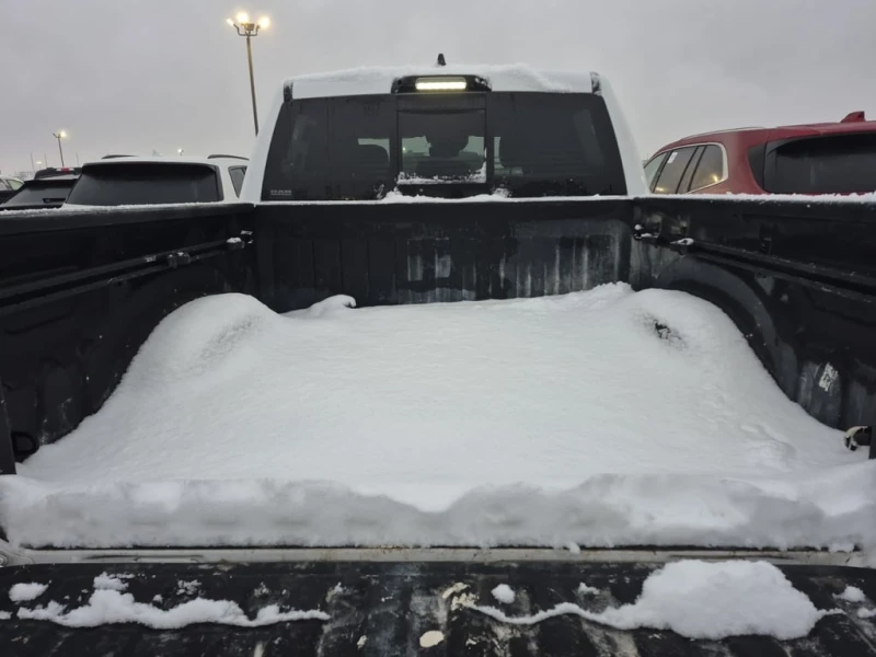 Dodge RAM 1500 * LIMITED CREW CAB SHORT BED * CARFAX * БЕЗ ПЪРВОН, снимка 14 - Автомобили и джипове - 53035879