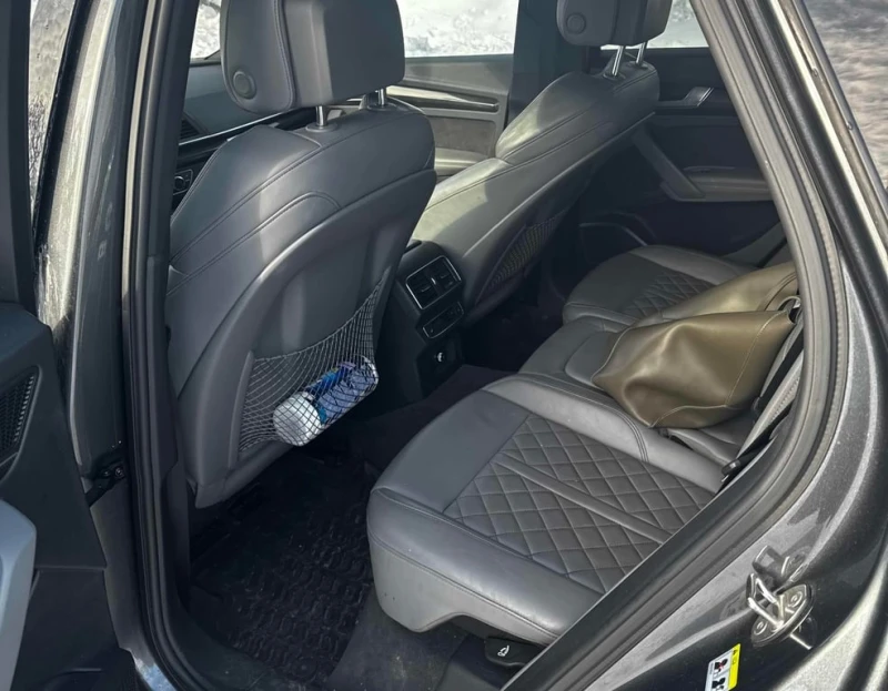 Audi SQ5 * Technik * CARFAX * БЕЗ ПЪРВОНАЧАЛНА ВНОСКА, снимка 10 - Автомобили и джипове - 53066007