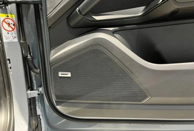 Porsche Cayenne E-HYBRID/FACELIFT/BOSE/LIFT/PANO/360/MATRIX/, снимка 14 - Автомобили и джипове - 53153513