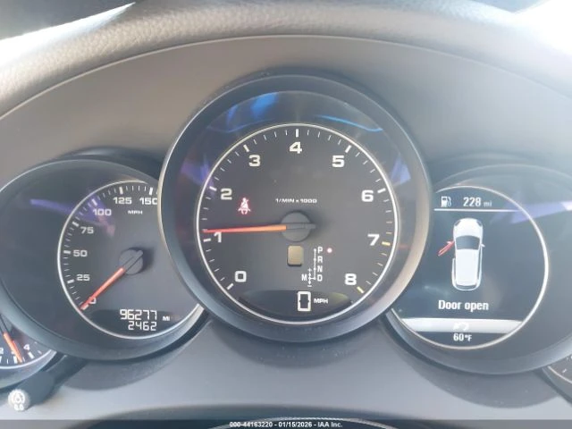 Porsche Cayenne PREMIUM* 4x4* ОбДУХВАНЕ* Камера* Подгрев* ПАМЕТ* , снимка 12 - Автомобили и джипове - 53216633