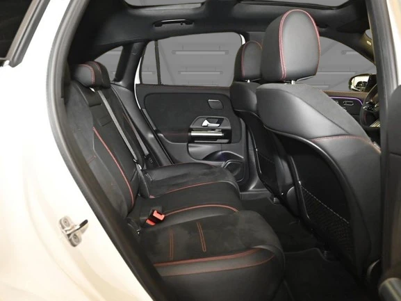 Mercedes-Benz EQA 350 4Matic = AMG Line = Advanced Plus Гаранция, снимка 10 - Автомобили и джипове - 53607189