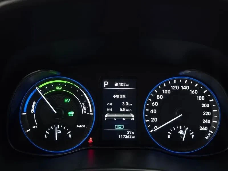 Hyundai Kona, снимка 16 - Автомобили и джипове - 56687881