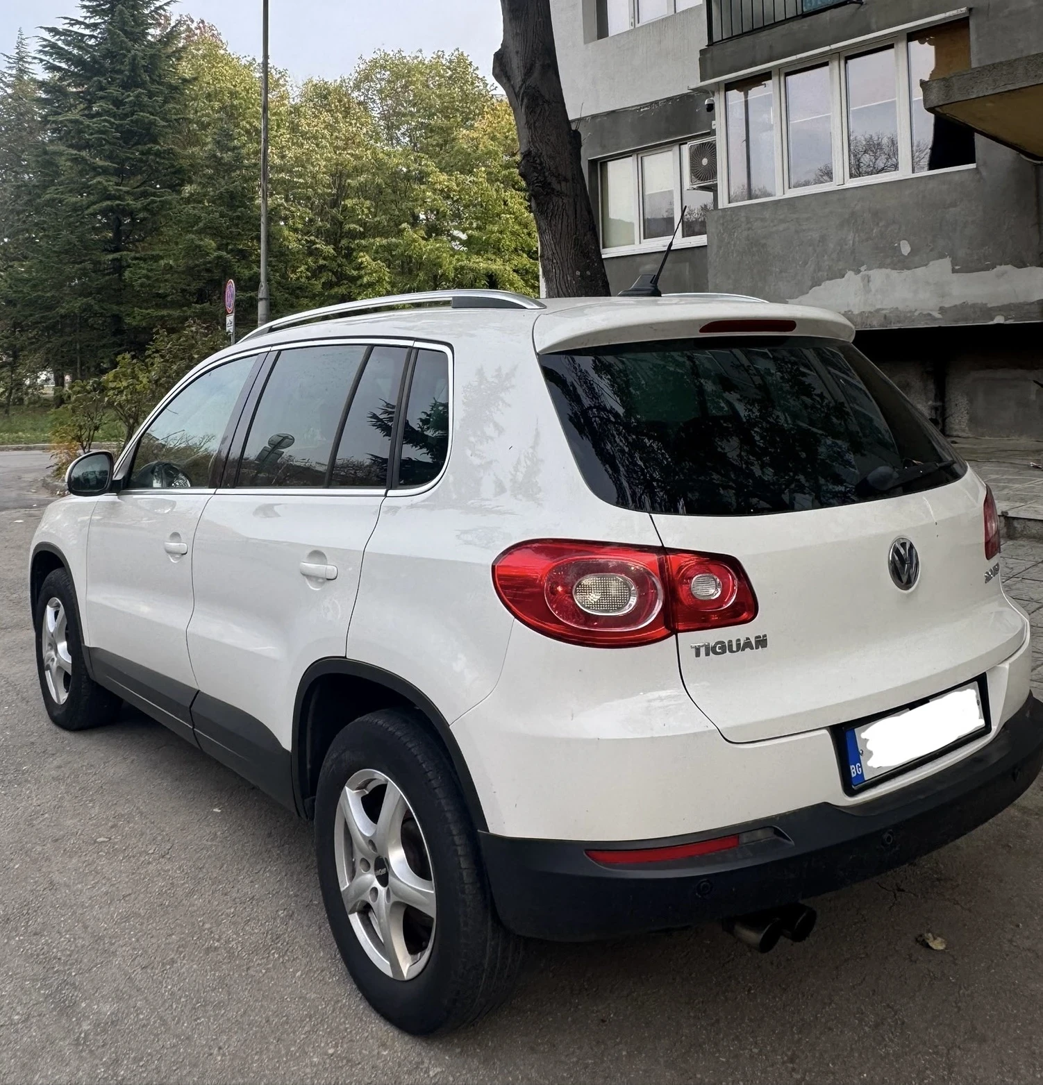 VW Tiguan 2.0 TDI 4Motion Panorama - изображение 2