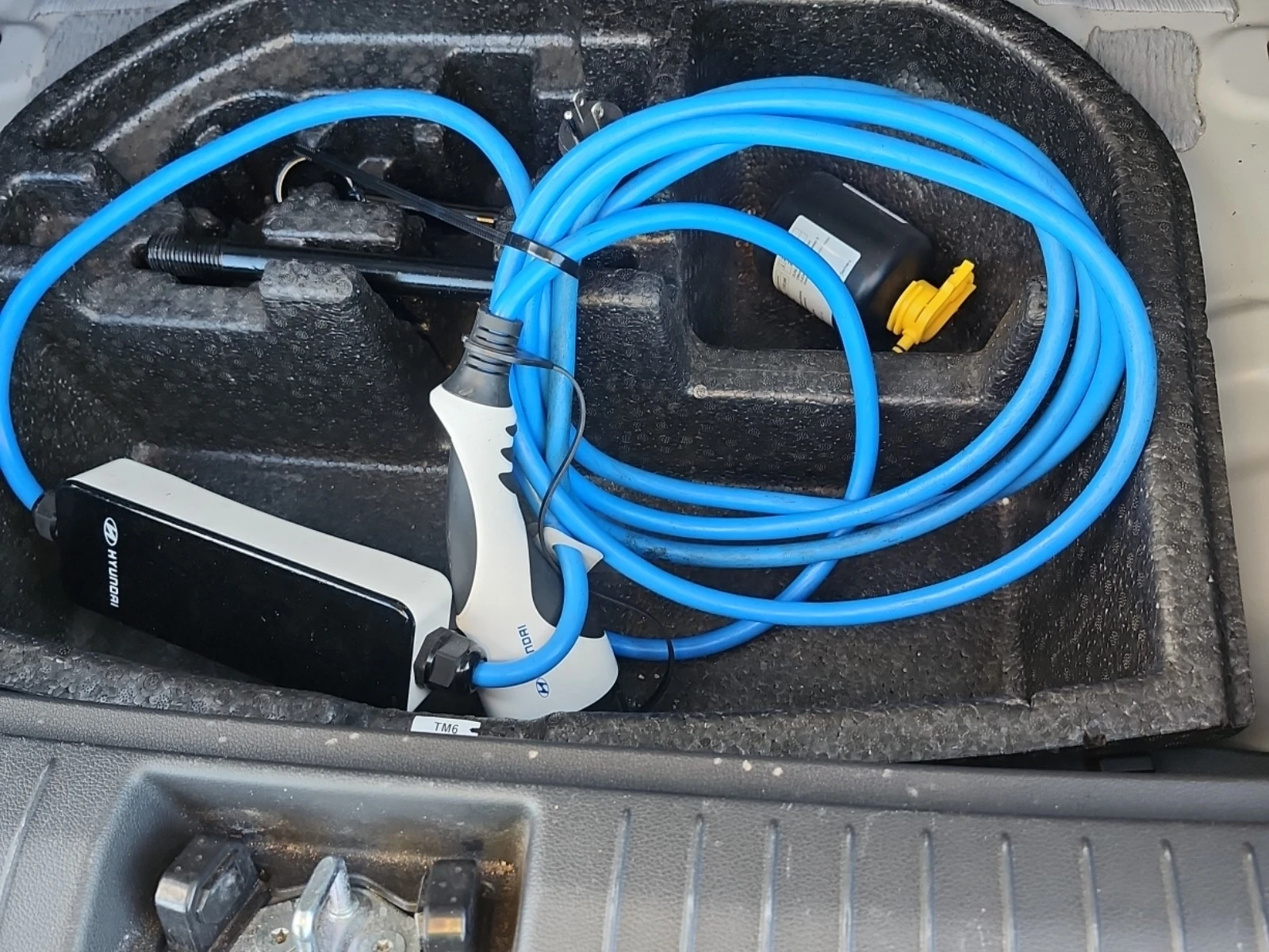 Hyundai Kona ELECTRIC ULTIMATE * * CARFAX * *   * *  | Mobile.bg   16