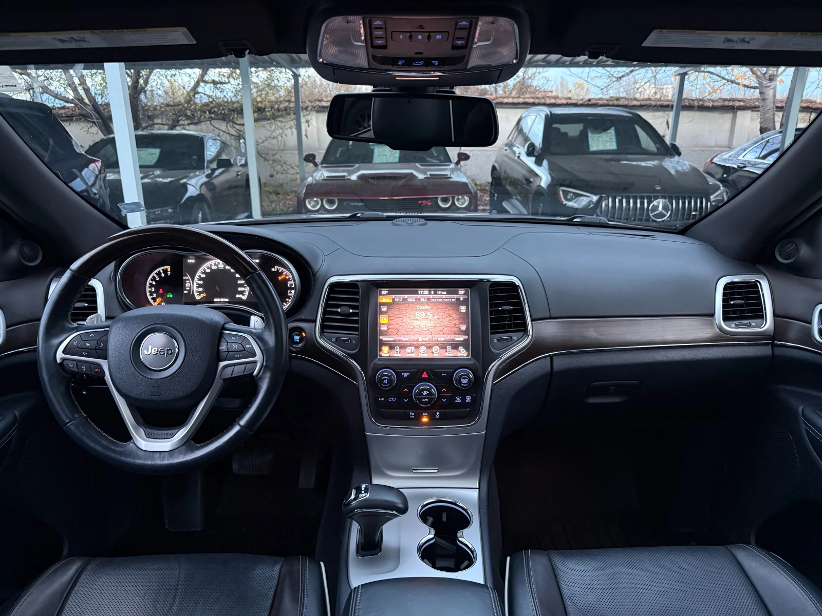 Jeep Grand cherokee OVERLAND | Mobile.bg   12