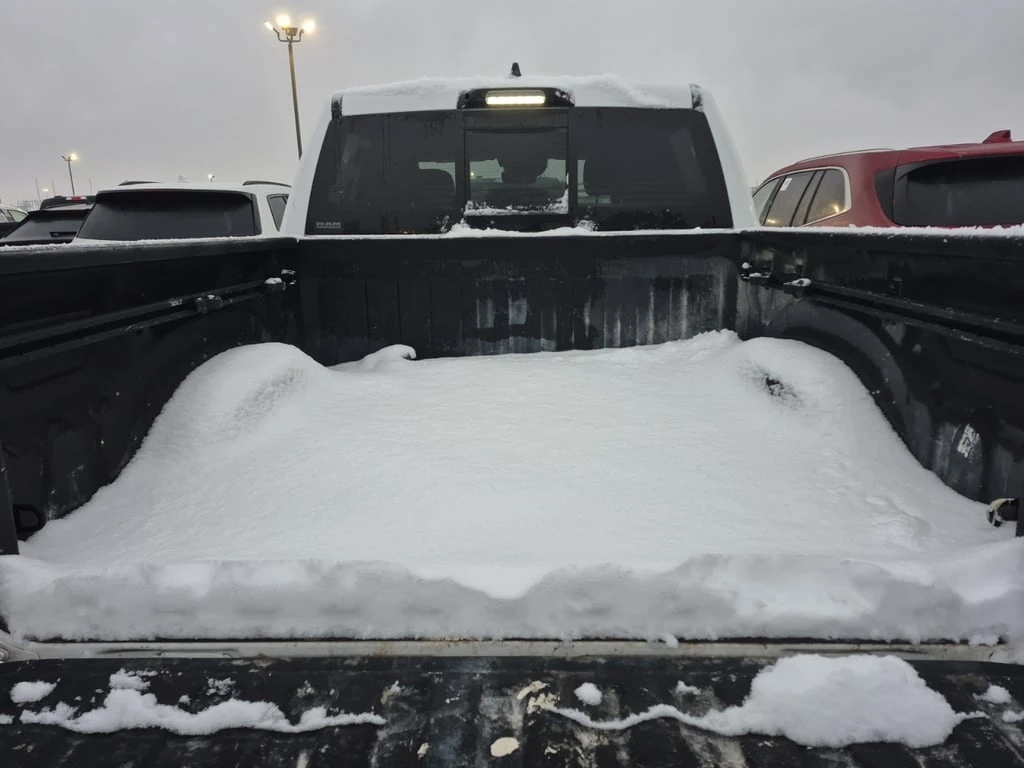 Dodge RAM 1500 * LIMITED CREW CAB SHORT BED * CARFAX * ��� ������ | Mobile.bg � ����������� 14