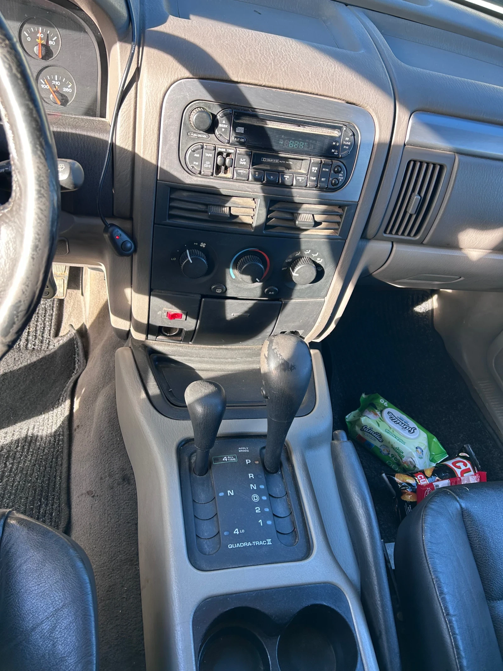 Jeep Grand cherokee 4.0I - изображение 7