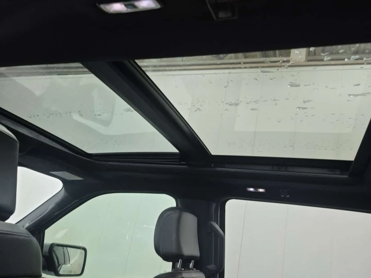 Ford F150 * LARIAT CREW CAB SHORT BED * CARFAX * ЦЕНА ДО БГ, снимка 12 - Автомобили и джипове - 53954524