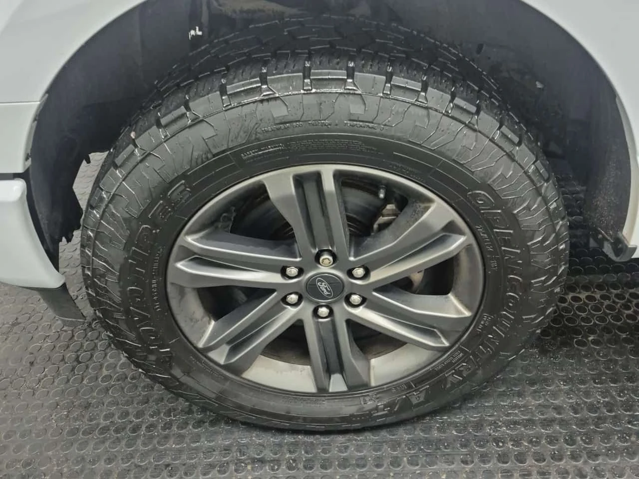 Ford F150 * LARIAT CREW CAB SHORT BED * CARFAX * ЦЕНА ДО БГ, снимка 14 - Автомобили и джипове - 53954524