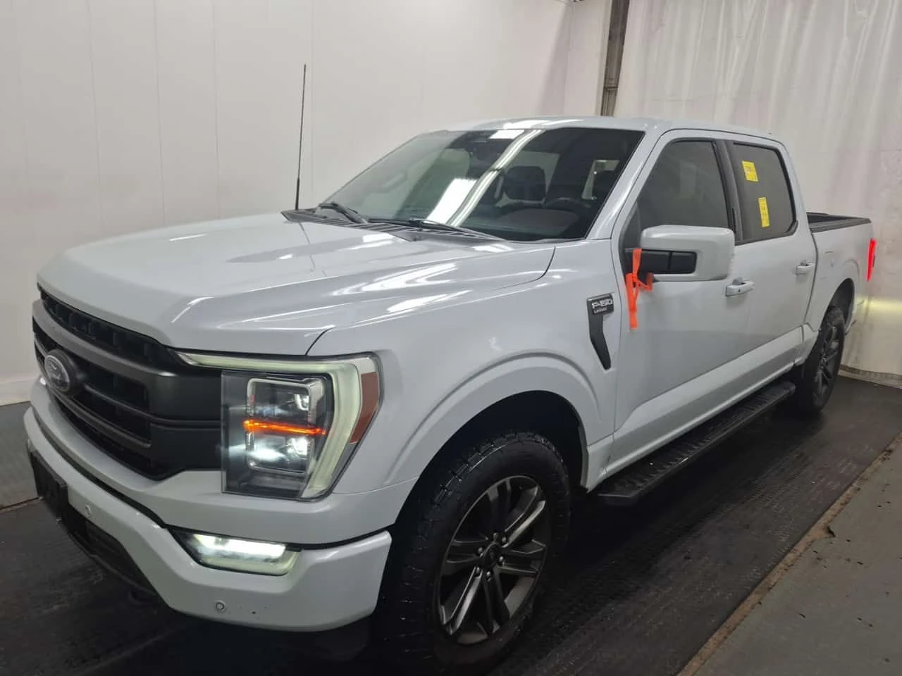 Ford F150 * LARIAT CREW CAB SHORT BED * CARFAX * ЦЕНА ДО БГ