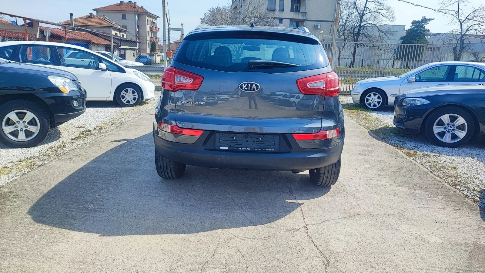 Kia Sportage 1.6i, снимка 6 - Автомобили и джипове - 53982524