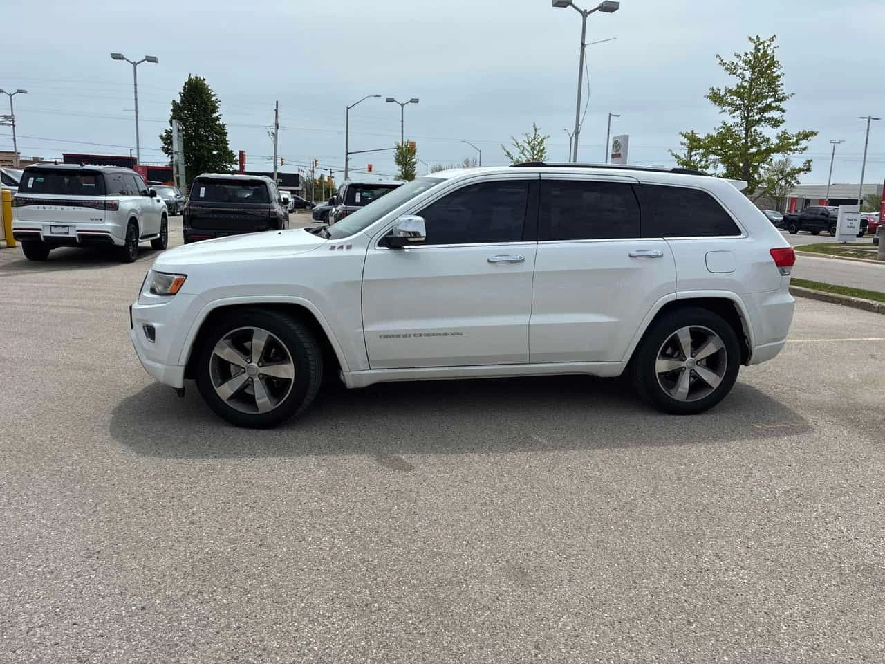Jeep Grand cherokee * Overland * CARFAX * ��� ������������ ������ | Mobile.bg � ����������� 2