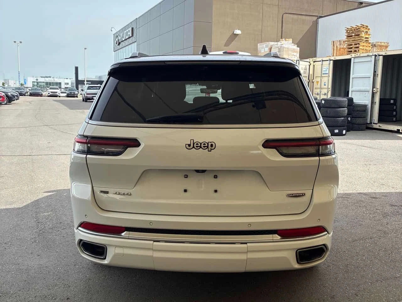 Jeep Grand cherokee L SUMMIT * ДИСТРОНИК* 360 КАМЕРА* ПАНОРМА* ОБДУХВА, снимка 5 - Автомобили и джипове - 54941380